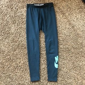 Nike leggings